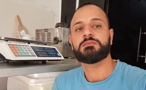 Janderson seguia para a sede do município, quando colidiu com o animal