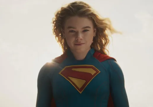 Supergirl estreia em junho nos cinemas
