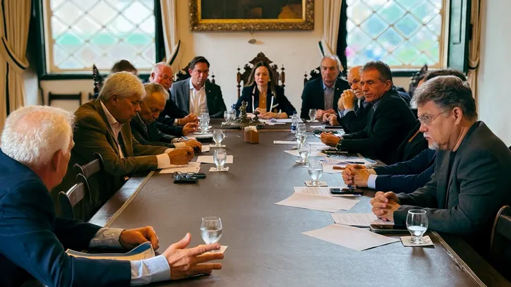 ACB debate mudanças na escala 6x1 com relator da proposta