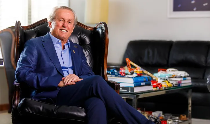 Luiz Mendonça Filho recebe Medalha Visconde de Cairu e Título de Cidadão da Cidade do Salvador