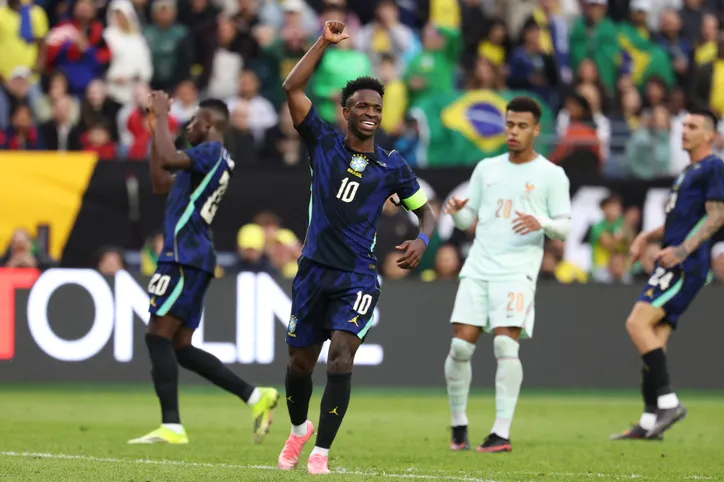 Imagem ilustrativa da imagem A postura coletiva dos campeões