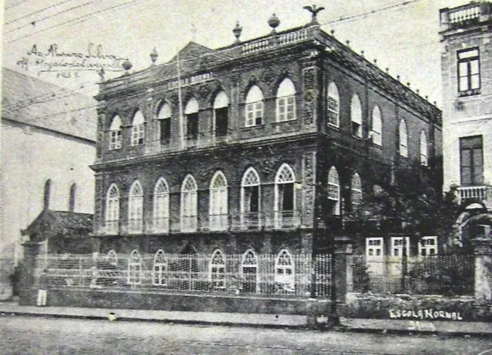 Prédio da Escola Normal, em Nazaré, em 1936. Atualmente, abriga o MP-BA