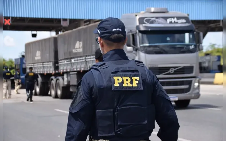 PRF registra aumento de acidentes durante Semana Santa em Feira - Imagem