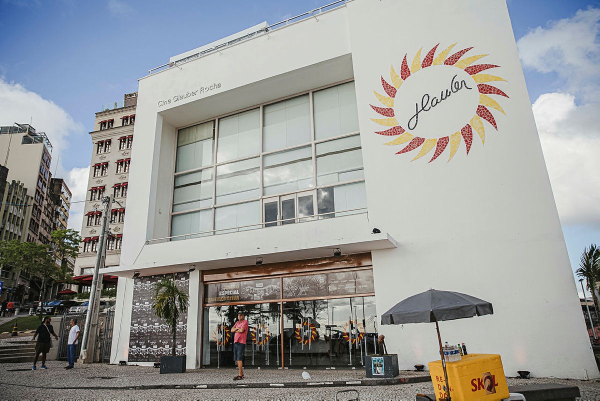 Público ou privado? Entenda restrição ao terraço do Cine Glauber Rocha