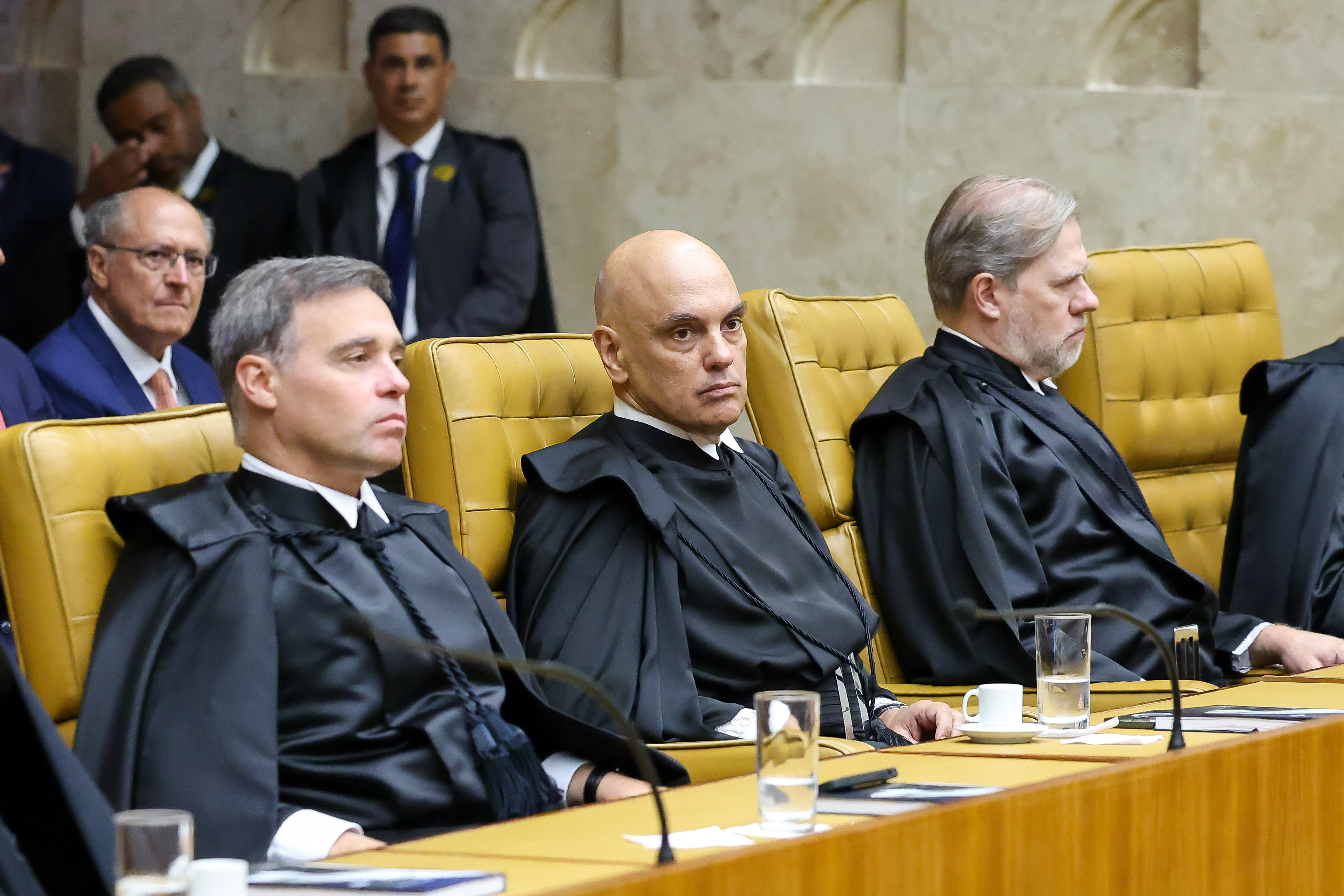 STF forma maioria para derrubar CPMI do INSS