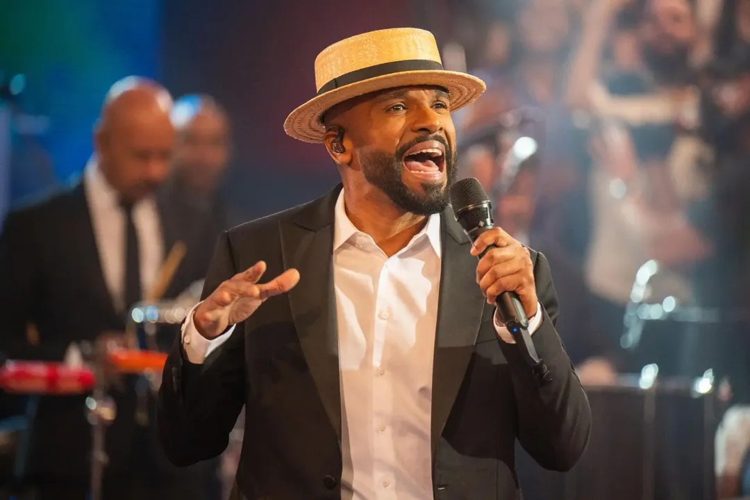 Alexandre Pires, de 50 anos, é considerado um dos artistas mais versáteis da música brasileira