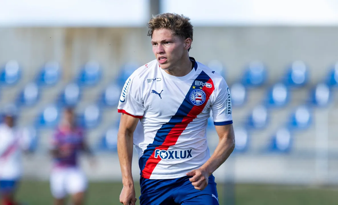 Dell marcou o único gol do Bahia na partida