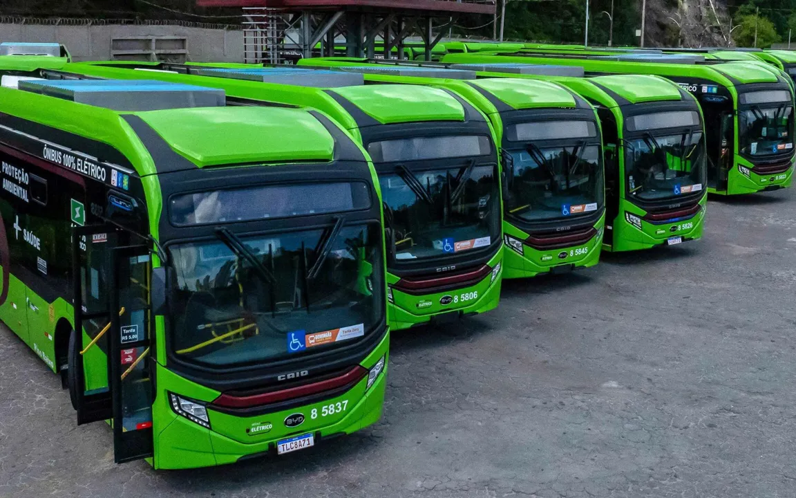 Os ônibus elétricos estão se tornando tendência no Brasil