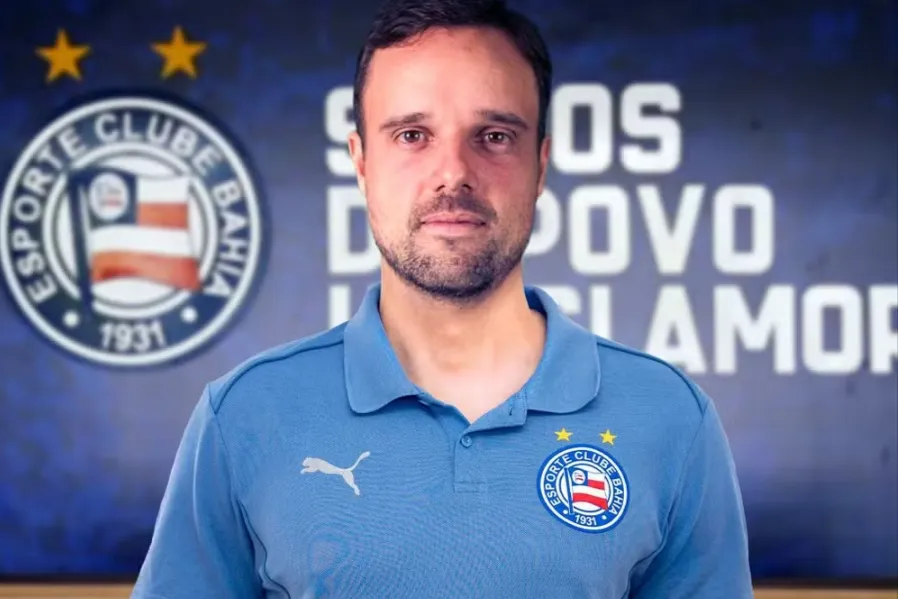 Após comandar o Sub-16 do Bahia, Larocca pediu desligamento e se despediu nas redes sociais