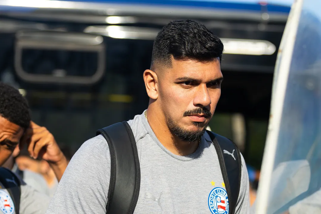 Treinador explicou a ausência do goleiro contra o Botafogo e afirmou que a situação psicológica do atleta ficou fragilizada após sequência de contratempos.