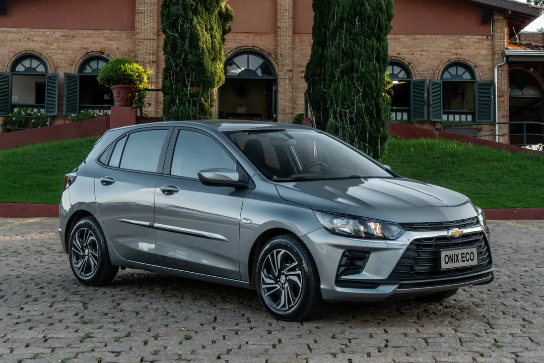 Chevrolet lança Onix Plus 2027