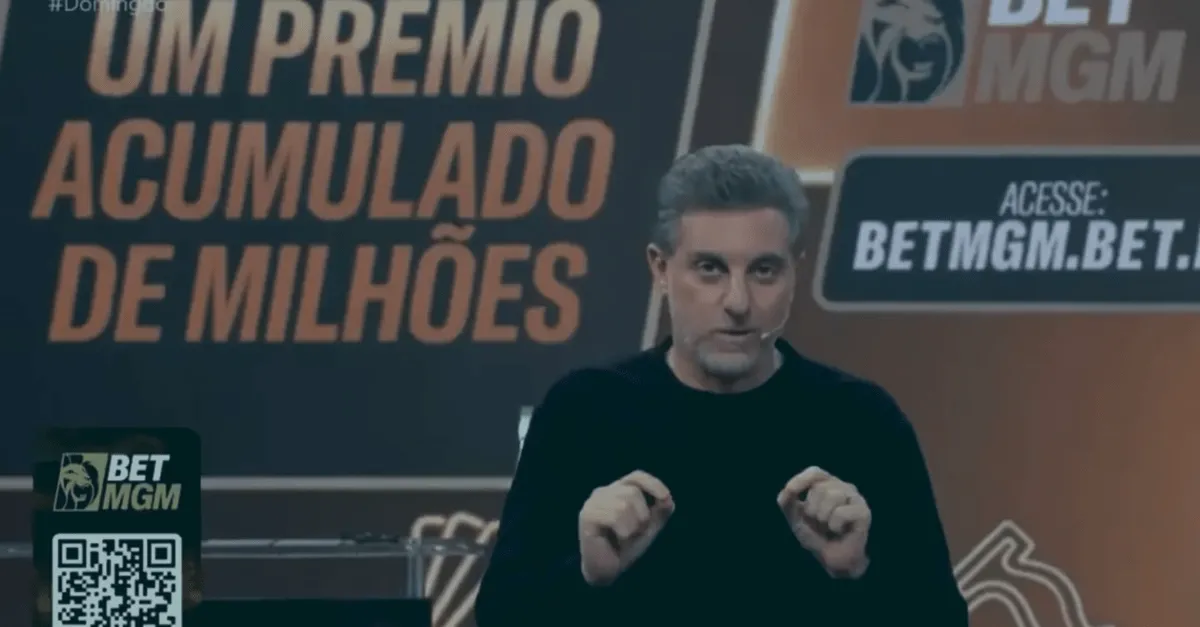 Luciano Huck divulgando bet em seu programa.