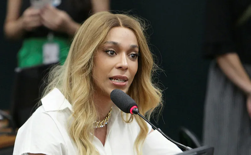 Deputada Erika Hilton