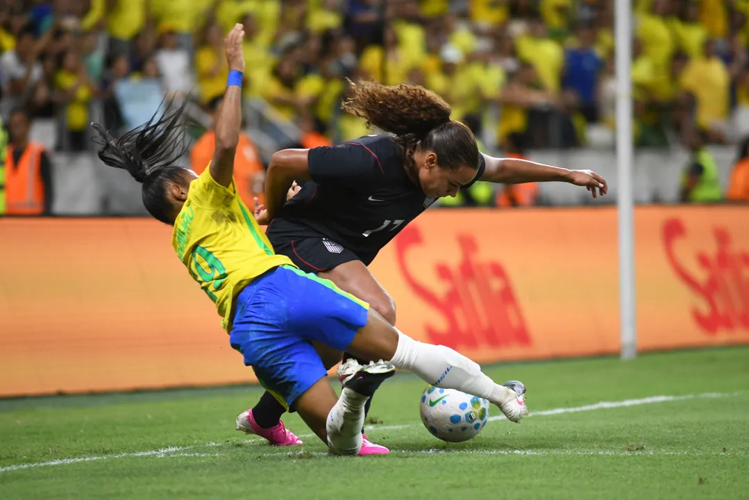 Gol contra define derrota do Brasil para os EUA em Fortaleza