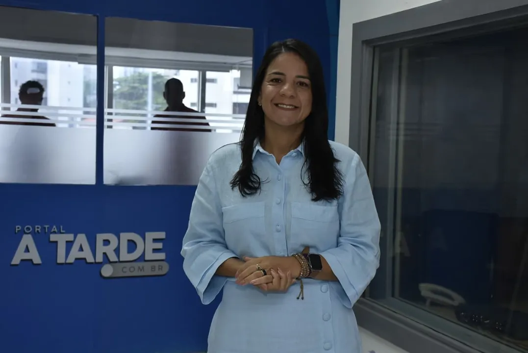 Ex-secretária de Educação do Estado, Rowenna Brito