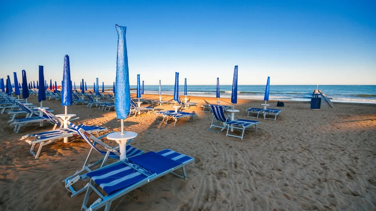 Praia restringiu uso de guarda-sóis