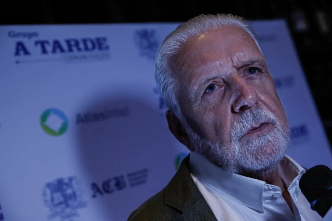 Jaques Wagner participou da a primeira edição do projeto "Diálogos que Transformam".