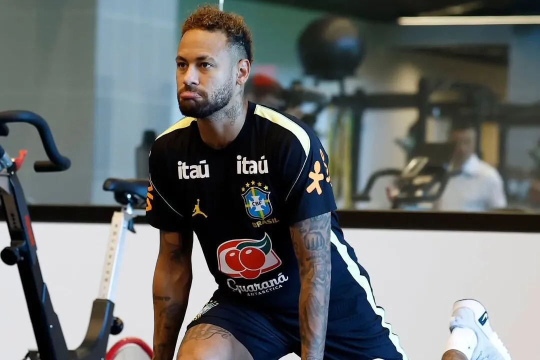 Neymar em recuperação de lesão