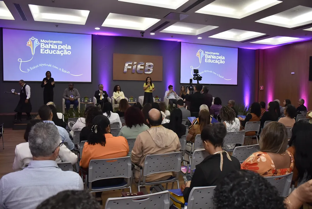 Movimento Bahia pela Educação foi realizado no auditório da Fieb