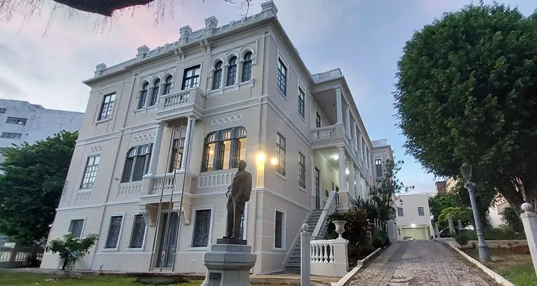 Palacete Goés Calmon