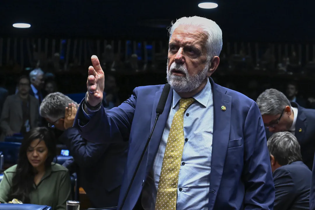 Senador Jaques Wagner tem "dilema" para suplência ao Senado: três nomes disputam duas vagas