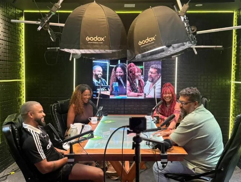 Podcast reúne artistas, influenciadores, comunicadores e pesquisadores