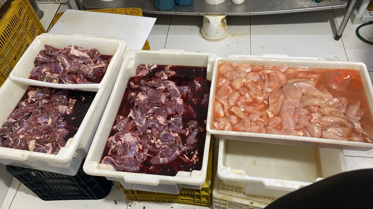 Alimentos impróprios para o consumo humano