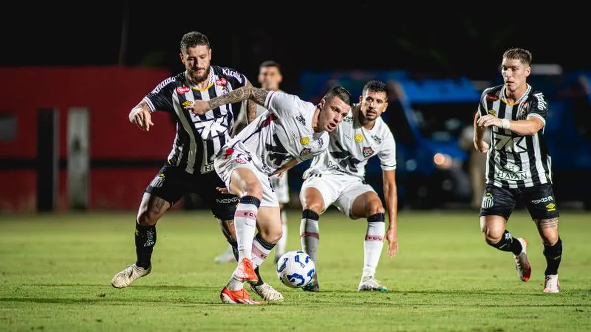 Vitória e Santos pelo Brasileirão