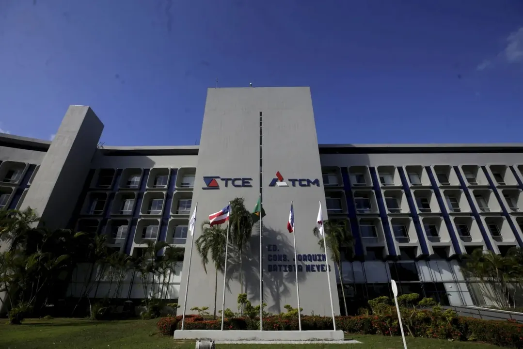Prédio sede do TCM-BA