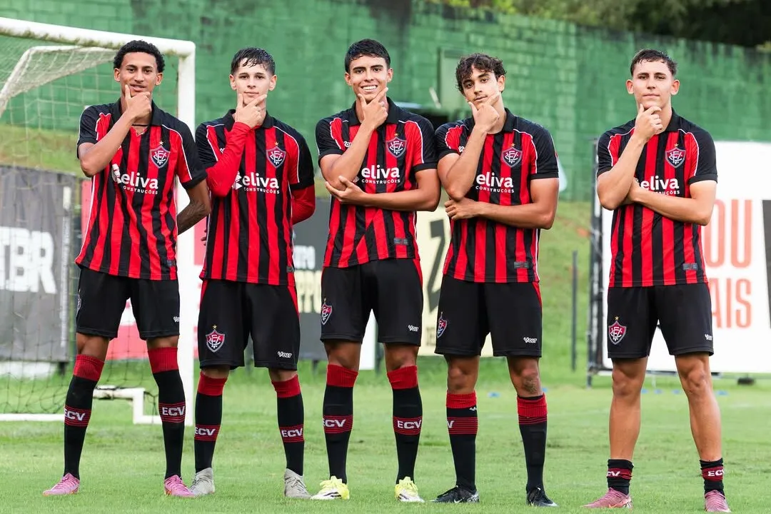 Vitória venceu o Estrela de Março por 3 a 0