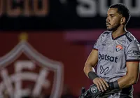 Sem Lucas Arcanjo, Vitória é relacionado contra Santos no Brasileirão imagem