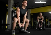 Treino de academia 3x10 ou 3x15: por que isso afasta os seus resultados?