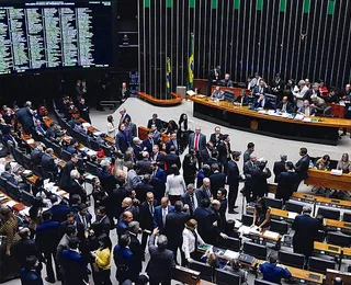Número de candidatos a deputado federal cai 28% em 2026