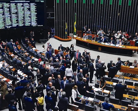Número de candidatos a deputado federal cai 28% em 2026 - Imagem