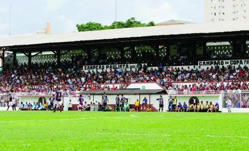Imagem ilustrativa da imagem Clube paulista reforma estádio histórico em SAF de R$ 480 milhões