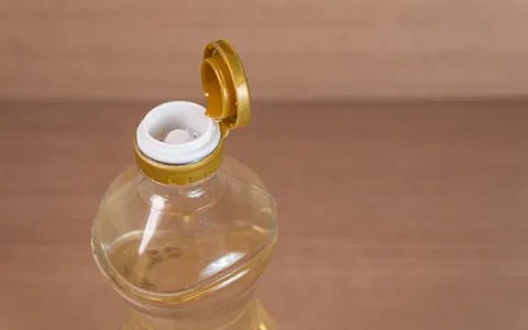O vinagre branco ajuda a eliminar fortes odores