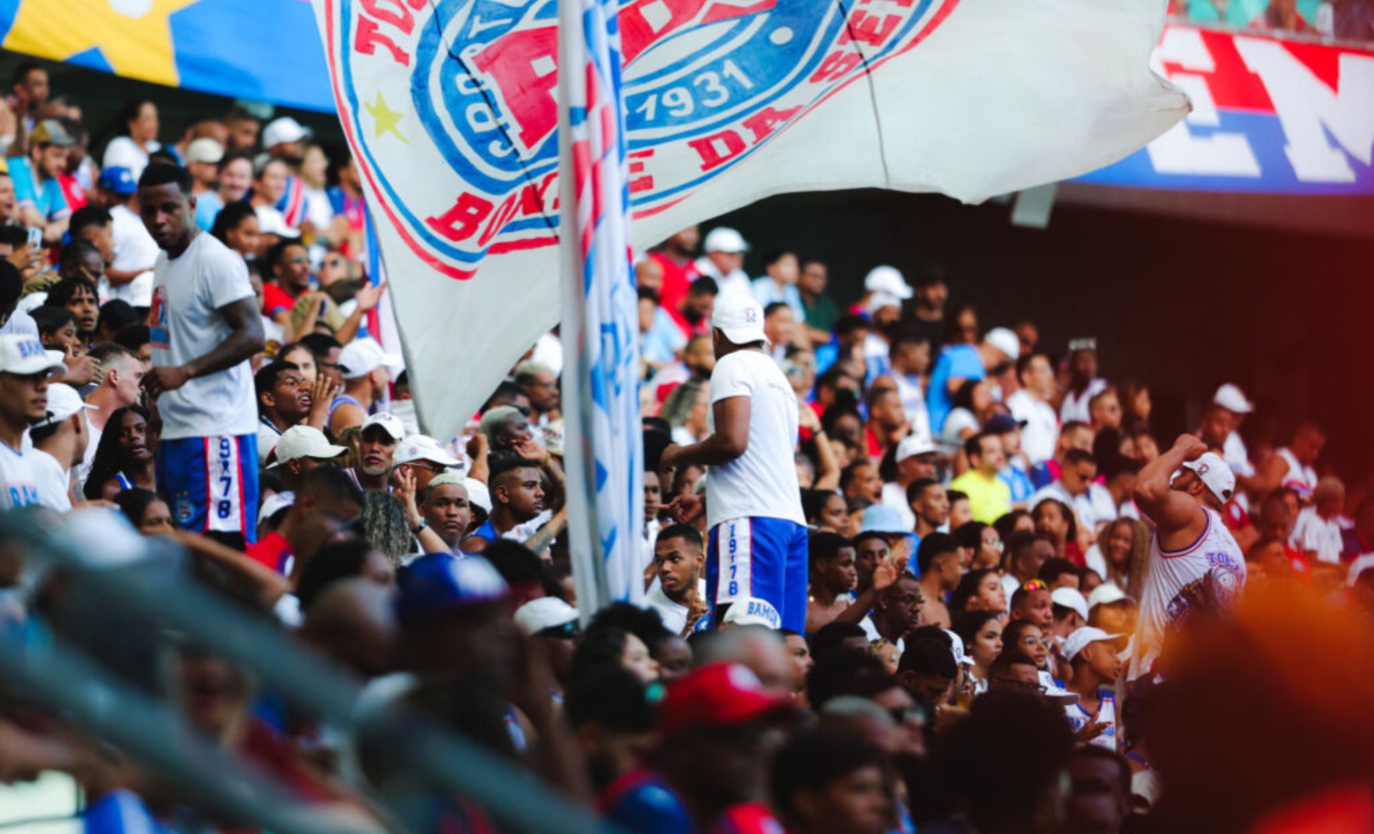 Com promoção e combos, Bahia inicia venda de ingressos para amistoso