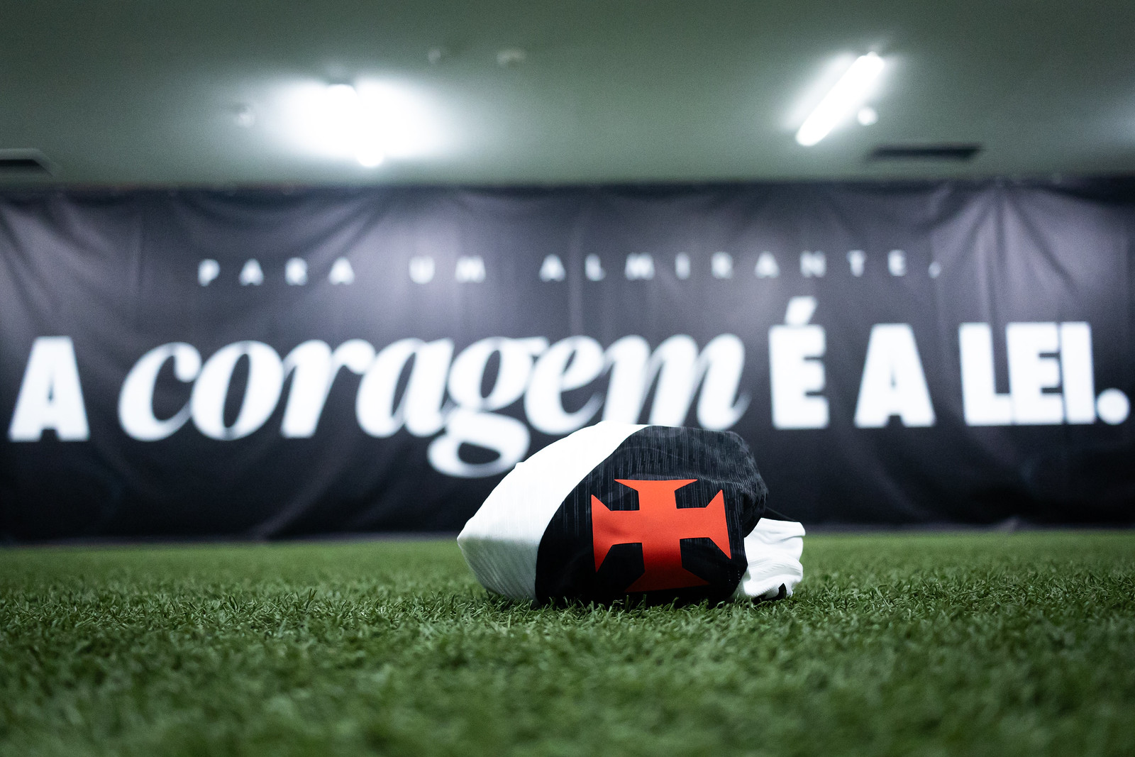 Brenner desfalca o Vasco na Copa do Brasil contra o Vitória