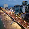 Ato pela democracia reúne 500 mil pessoas em Salvador em apoio a Lula imagem