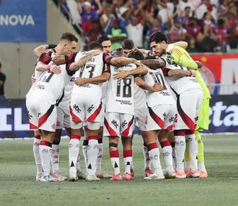 Flamengo chega a Salvador com cinco desfalques para enfrentar o Bahia