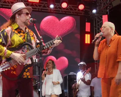 Maria Gadú e Geraldo Azevedo abrem Festival de Primavera de Boipeba