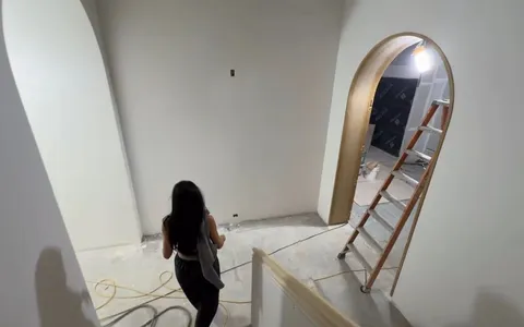 A famosa compartilhou registros da mansão
