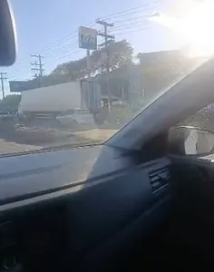 Acidente aconteceu por volta das 3h