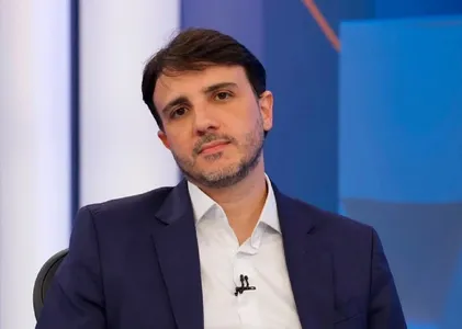 Manoella Mello | TV Globo