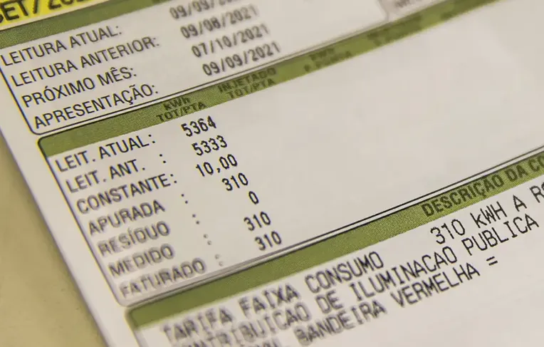 Conta de luz terá bandeira verde em novembro; veja o que muda