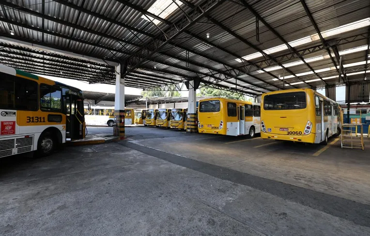 Sindicato nega participação na retenção de ônibus em Salvador