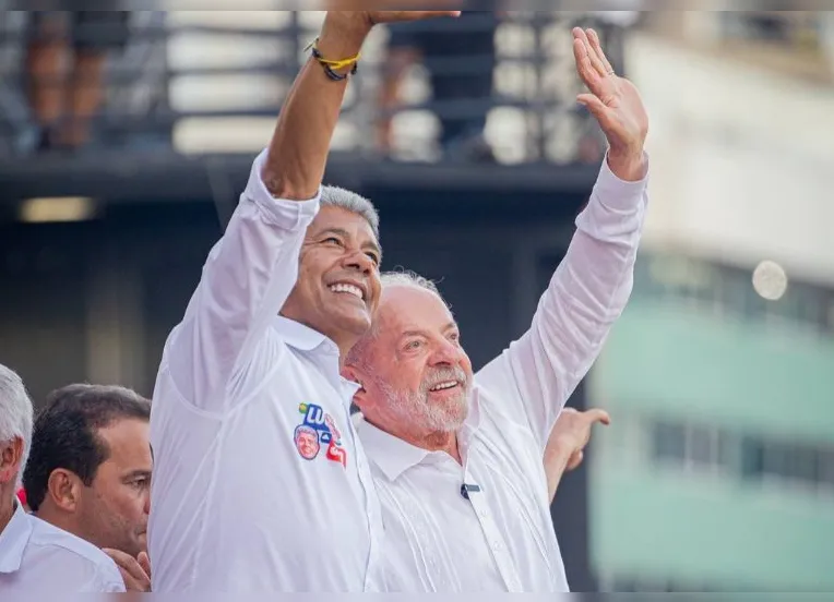 "Na Bahia, fascista não se cria", dispara Jerônimo após ato em Salvador