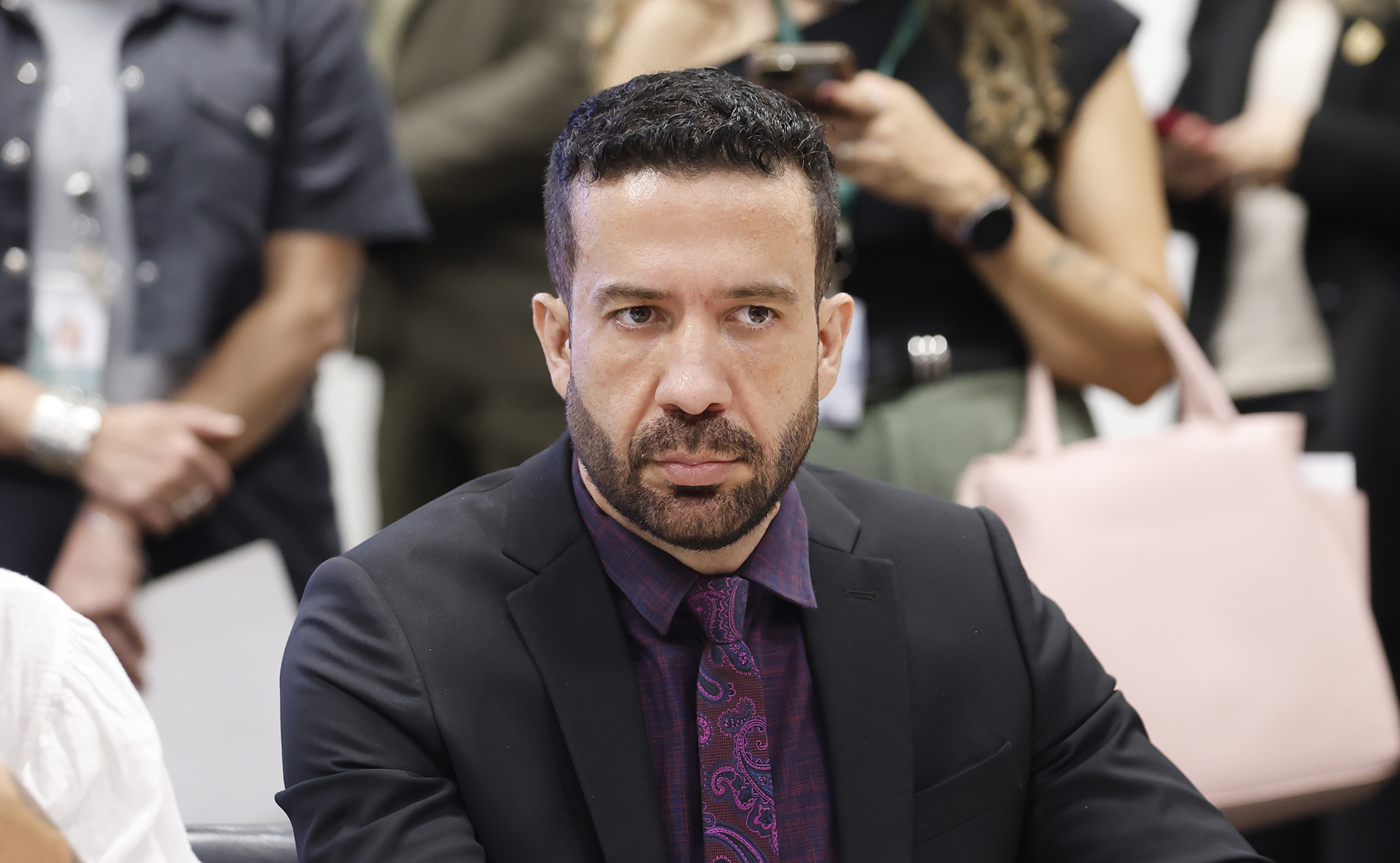 André Janones prevê alta de UTI nesta terça-feira e faz promessa