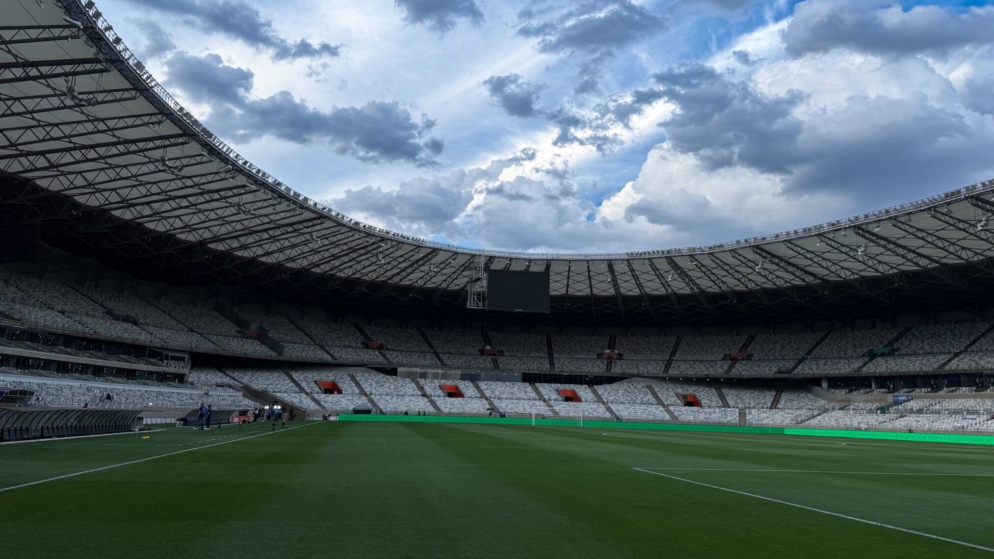 Após proibição das bets, estádio de time da Série A vende nome de arquibancada