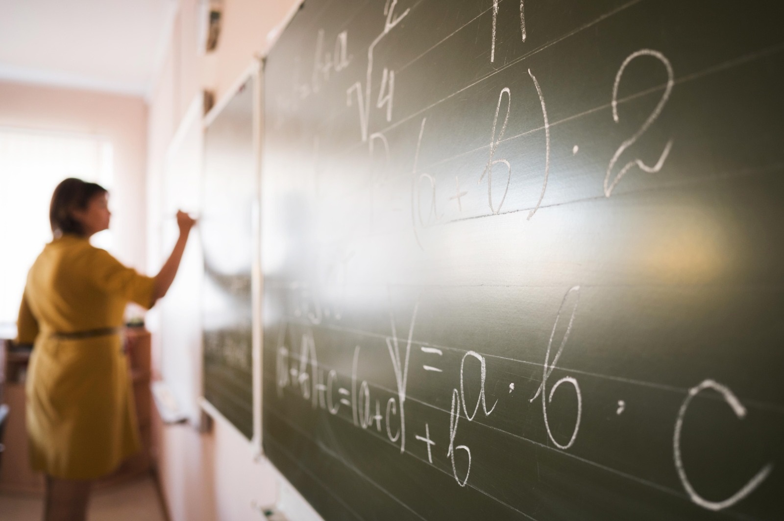 Aposentadoria de professores muda em 2027; saiba novas regras